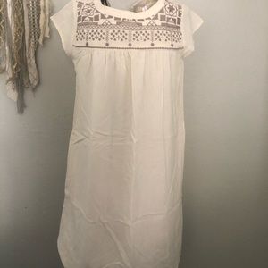 Xhilaration dress, cream dress with pockets.